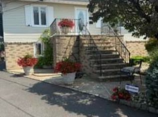 306 Myrtle St, Cliffwood, NJ 07721