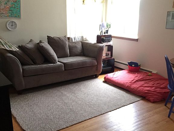 4th image of 3346 S Whitnall Ave APT 14