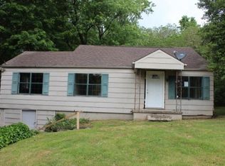 1085 Pea St NE, Cleveland, TN 37311