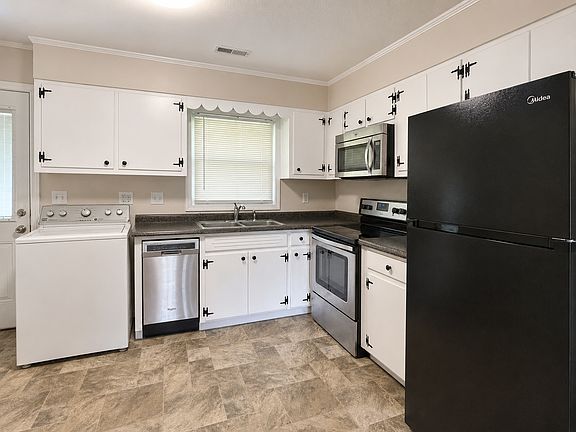 5th image of 705 Depot St NE #1