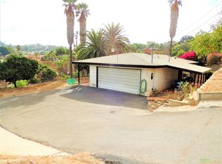 8773 Gardena Rd, Lakeside, CA 92040