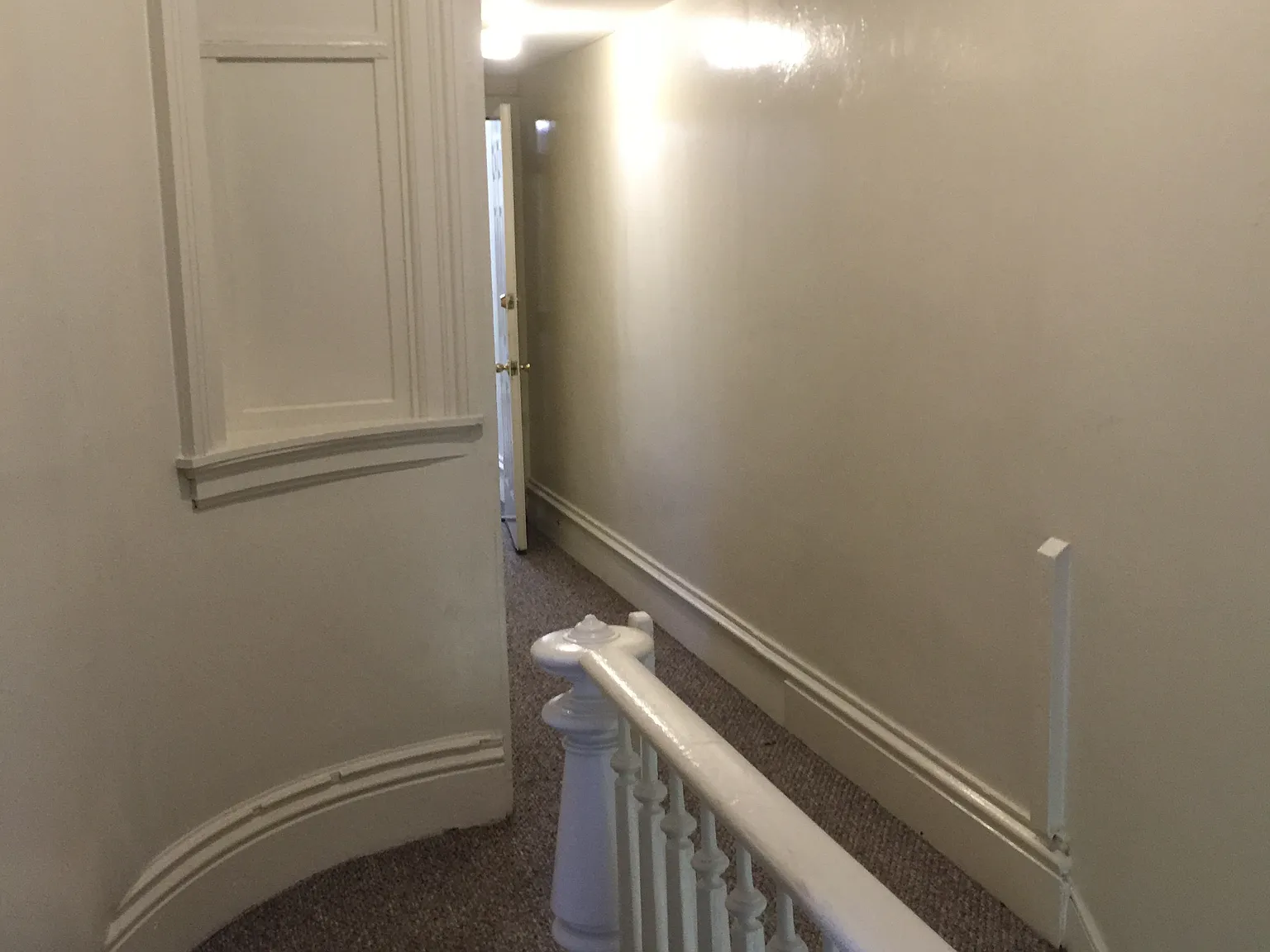 208 W Main St — Photo 1