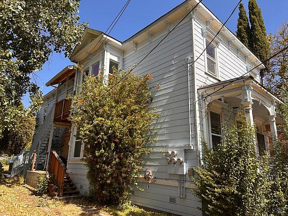 2nd image of 131 Coombs Street