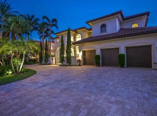 942 Allamanda Dr, Delray Beach, FL 33483