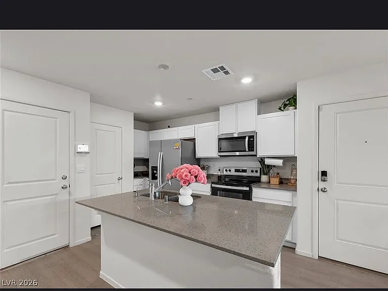 6136 Lily Garden St — Photo 26