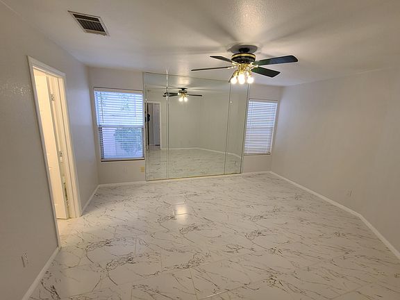 4th image of 125 Escada Ln