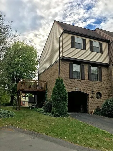 504 Maywood Dr photo 1