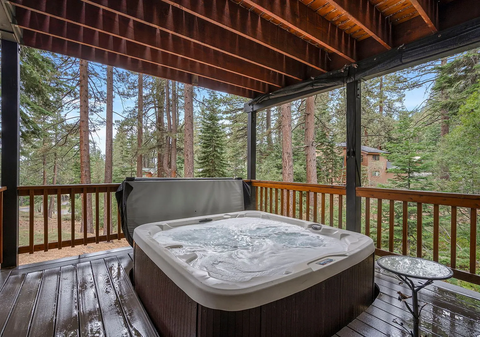 Spacious Incline Village Ski Retreat with Hot Tub — Photo 4