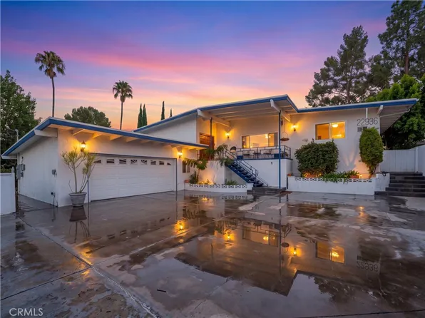 22936 Crespi St, Woodland Hills, CA 91364