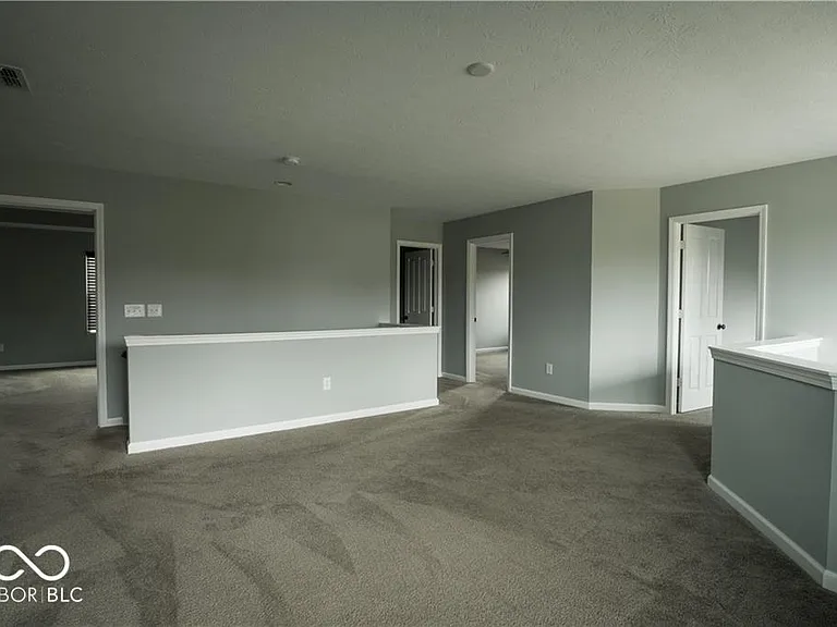 15665 Eastpark Dr — Photo 42