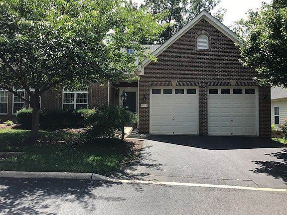 6725 Stream View Ln