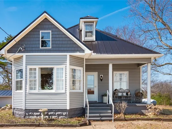 2545 Adamsville Rd, Zanesville, OH 43701