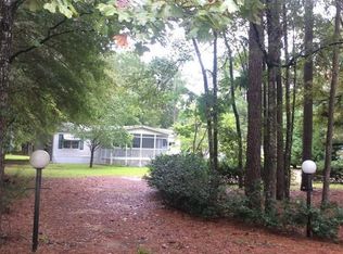 1665 Princes Trace Cir, Manning, SC 29102