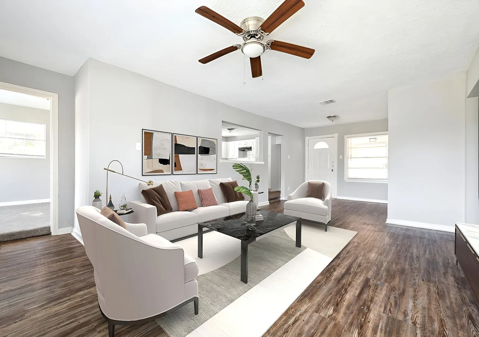 Pasadena Move-in Ready Home! — Photo 4