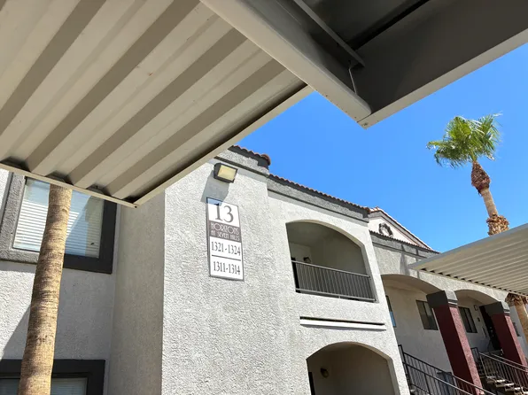 950 Seven Hills Dr, Henderson, NV