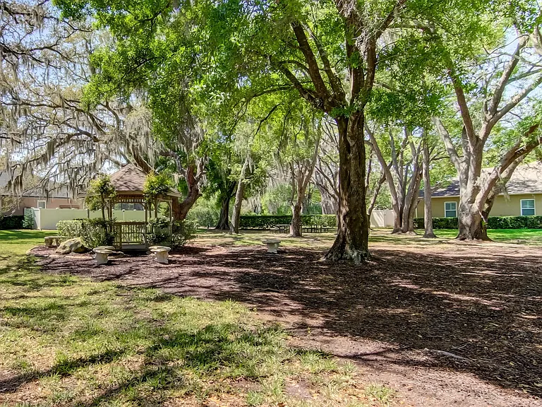 5533 Winhawk Way — Photo 32