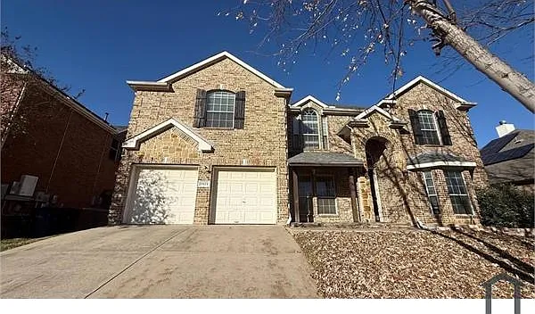 15174 Brooks Ln — Photo 2