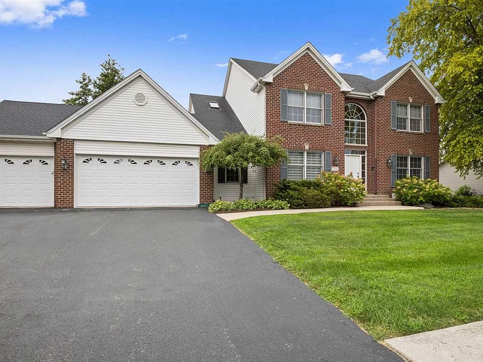 1st image of 1695 Oakpark Dr