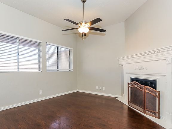 5th image of 1704 S 39th St Unit 4