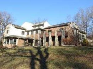 3232 Hickory Ridge Ln, Alton, IL 62002