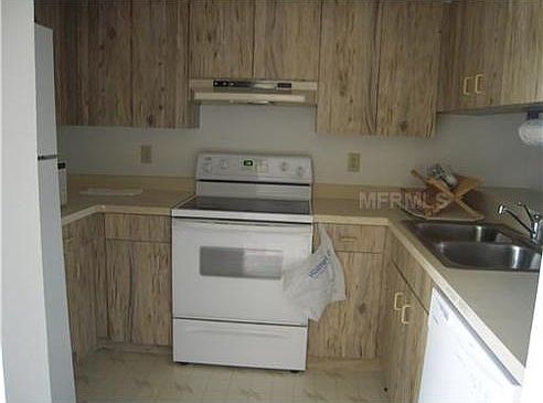 2nd image of 5318 36th Avenue Cir W APT E4