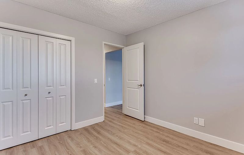 Calgary Apartment for rent - 1 Bedroom — photo 8