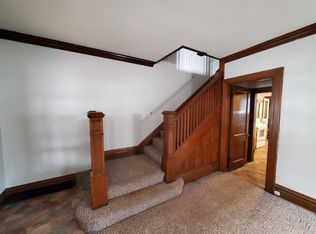 918 10th St, Huntington, WV 25701