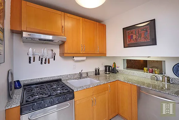 Sold by Halstead Real Estate | media 9