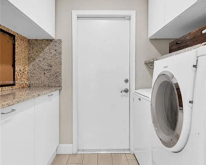10766 Crescendo Cir #X — Photo 12