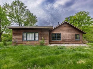 9520 New Harmony Rd, Evansville, IN 47720