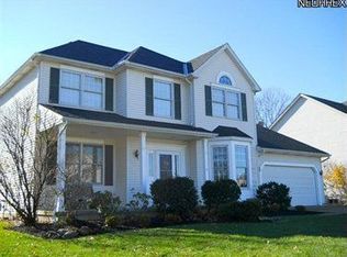 26991 Arbor Ln, Olmsted Township, OH 44138