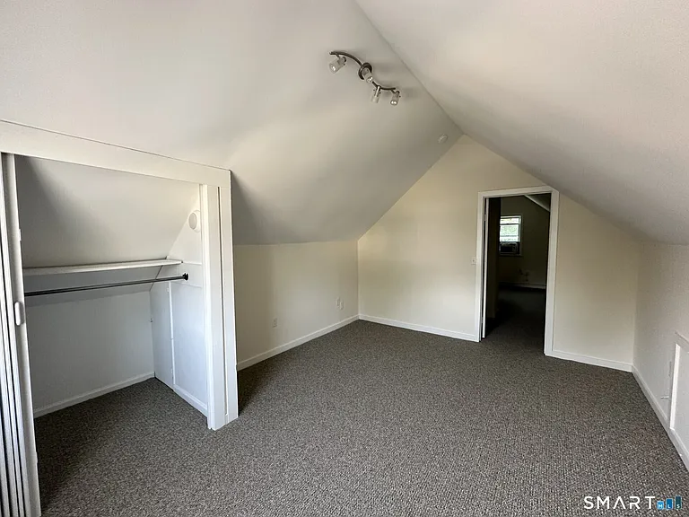 128 Grove Pl — Photo 20
