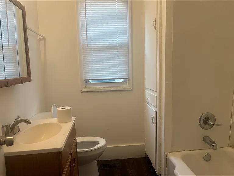 714 S 42nd St — Photo 5