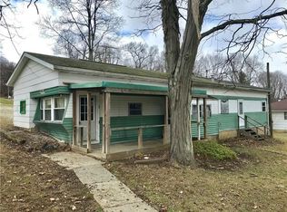 111 Hillcrest Ave, Polk, PA 16342