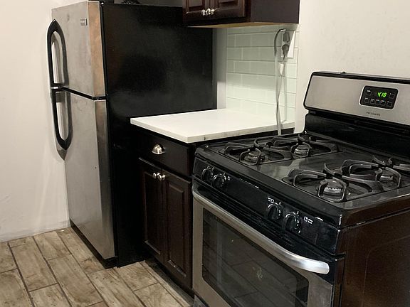 4th image of 13980 85th Dr APT 5A