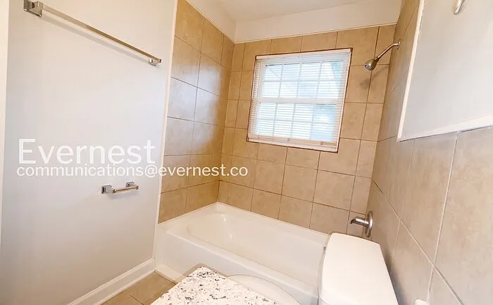 8304 Baldwyn Cv — Photo 13