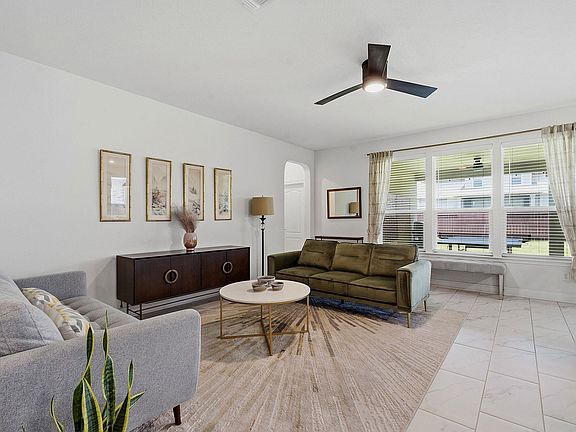 4th image of 1617 Quynn Ln