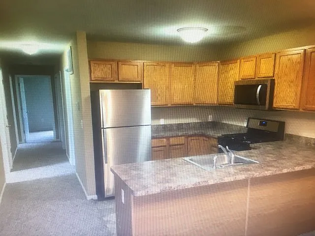 Walnut Hollow Apts