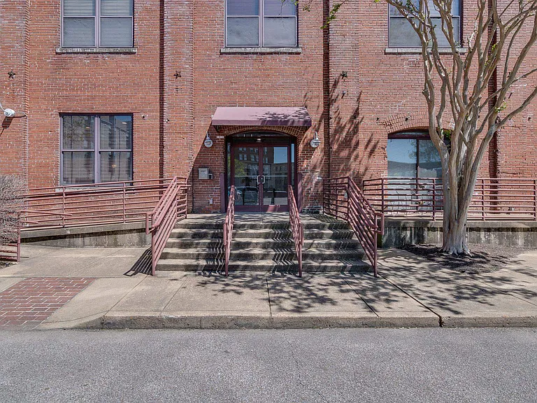 137 Patterson St #G — Photo 19
