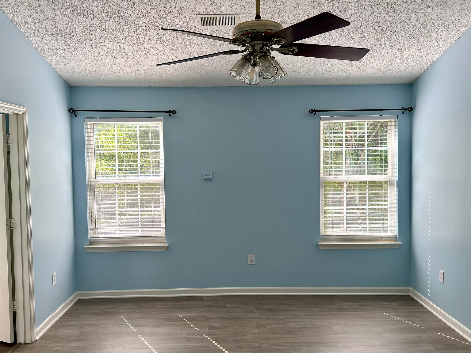 5901 Hidden Meadow Ln — Photo 4