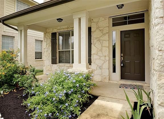 3rd image of 321 Bayou Bend Dr