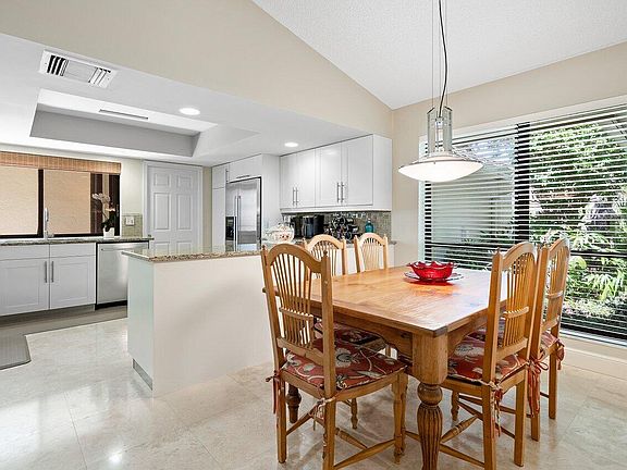 4th image of 11391 Indian Shore Dr