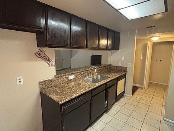 5th image of 1702-1716 E G St #1709