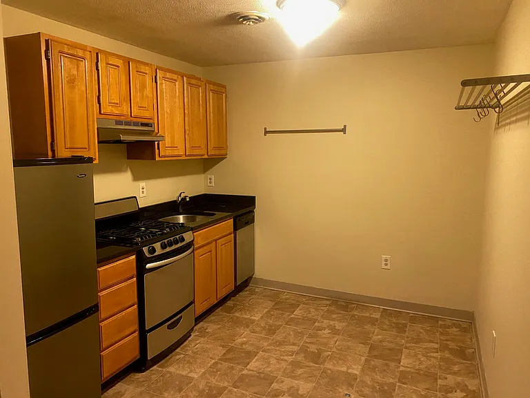 385 Dorchester St #C7 — Photo 1