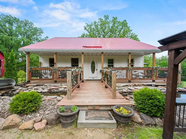 N8670 650th St, River Falls, WI 54022