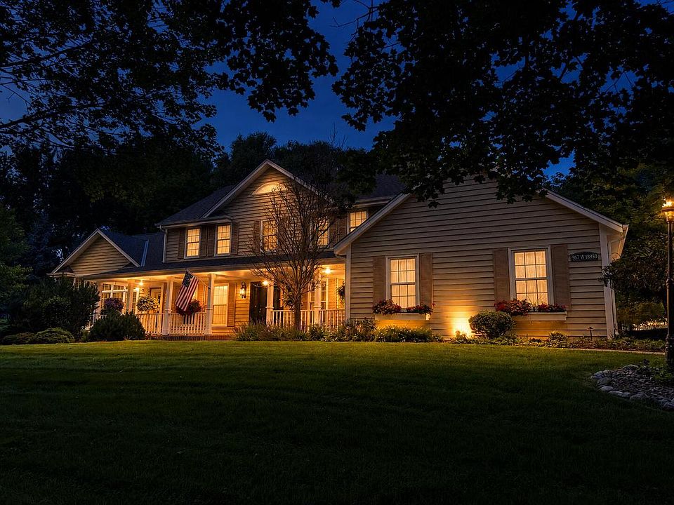 1st image of S67W18950 Steeplechase DRIVE