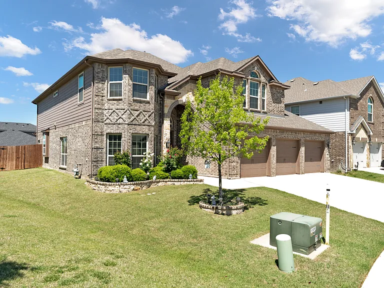 9337 Saltbrush St — Photo 2