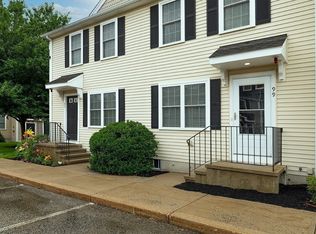 Boxberry Square Condominiums, Rockland, MA 02370