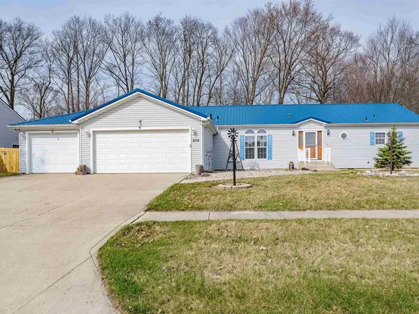 218 Station House Pass, Garrett, IN 46738