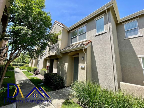 2nd image of 909 Dante Cir